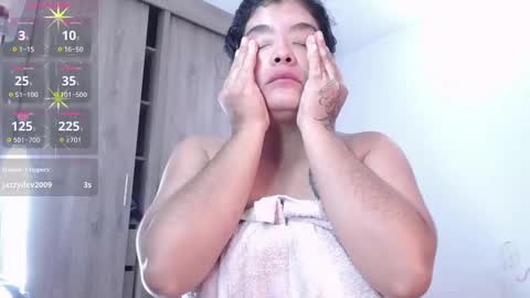 Snapshot of merylintiwg01 chatting on 01-16-25, 07:17 M online show from 01-16-25, 07:17