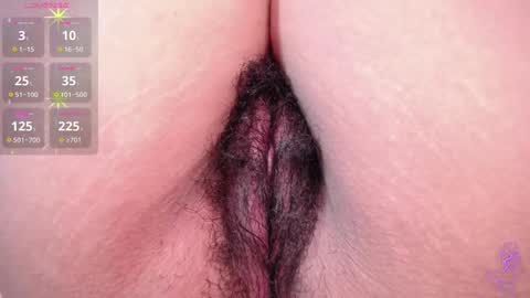 Snapshot of merylintiwg01 chatting on 02-24-25, 07:33 M online show from 02-24-25, 07:33