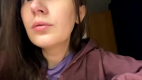 Snapshot of mesmerizing_hypn0_goddess chatting on 12-20-25, 08:38 Jessica online show from 12-20-25, 08:38