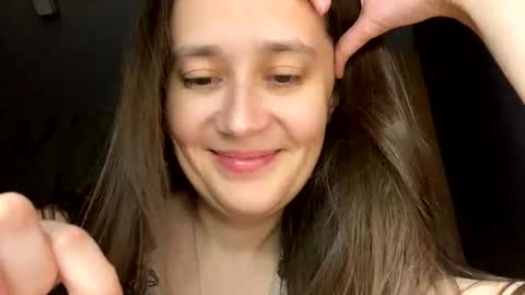 Snapshot of mesmerizing_hypn0_goddess chatting on 01-14-26, 08:25 Jessica online show from 01-14-26, 08:25