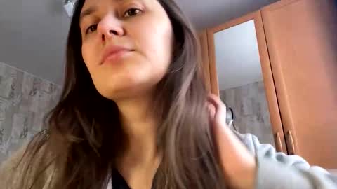 Snapshot of mesmerizing_hypn0_goddess chatting on 03-25-26, 07:25 Jessica online show from 03-25-26, 07:25