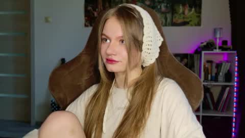 Eva online show from 06-18-26, 02:10