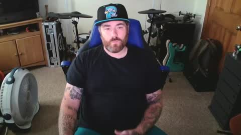 metalhead18787 online show from 07-11-26, 11:13