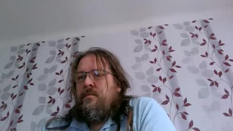 Snapshot of metallbuddy chatting on 01-13-26, 08:41 ask me online show from 01-13-26, 08:41