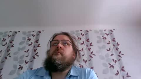 Snapshot of metallbuddy chatting on 02-09-26, 11:36 ask me online show from 02-09-26, 11:36