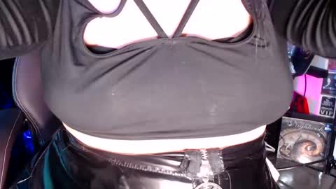 MetalPocahotass online show from 01-31-25, 06:46