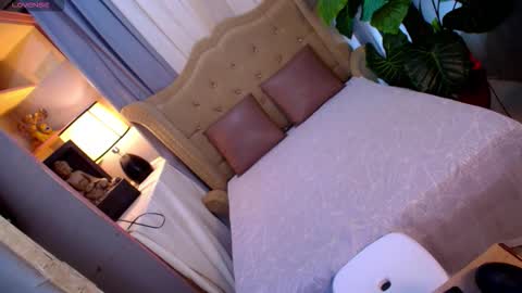 myka online show from 10-28-25, 03:32