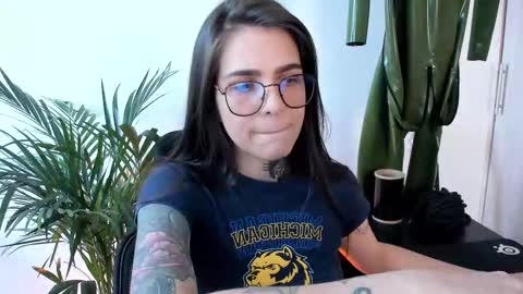 Meurif online show from 10-04-25, 07:01