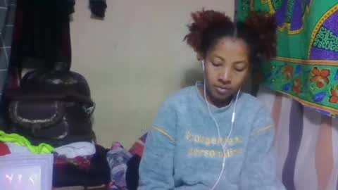 Snapshot of mevasoa chatting on 07-08-26, 08:57 mevasoa online show from 07-08-26, 08:57