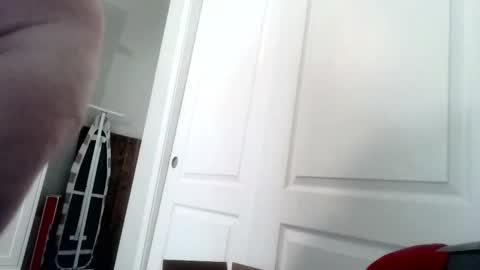 Snapshot of mewade chatting on 02-18-26, 09:55 Wade online show from 02-18-26, 09:55