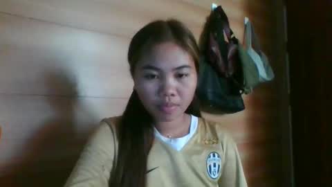 Snapshot of mey_queen chatting on 01-16-26, 03:32 mey_queen online show from 01-16-26, 03:32