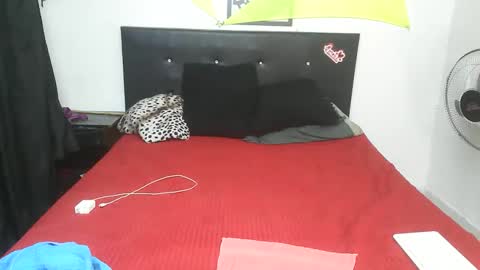 mhia1972 online show from 03-10-26, 11:32