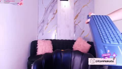 Snapshot of mhia_kate chatting on 05-23-26, 12:09 Mhia Kate online show from 05-23-26, 12:09