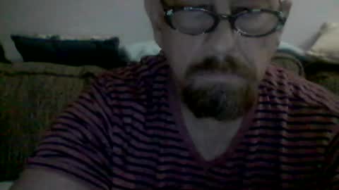 mhitch924 online show from 06-17-26, 01:19