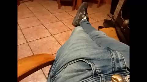 Snapshot of mhorny5 chatting on 11-04-25, 12:10 mhorny5 online show from 11-04-25, 12:10