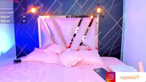 Snapshot of mia77_ chatting on 07-09-26, 01:31 Mia online show from 07-09-26, 01:31