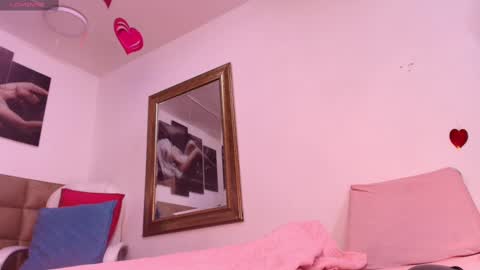 Emi online show from 03-08-25, 07:09