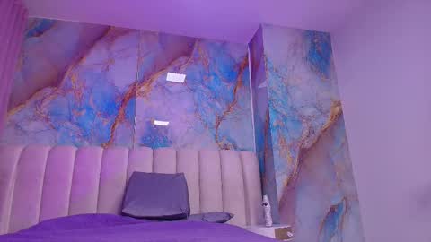 Emi online show from 03-19-26, 07:29