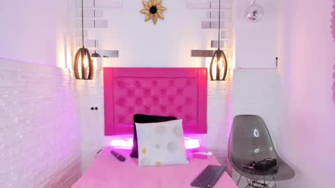 Mia Blonde online show from 02-19-25, 07:38