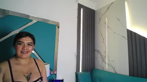 Mia  online show from 05-16-26, 05:34