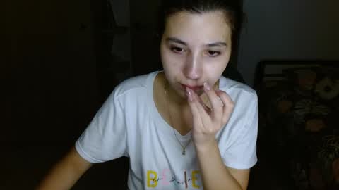 Snapshot of mia__lopez_ chatting on 05-01-26, 05:12 Mia online show from 05-01-26, 05:12