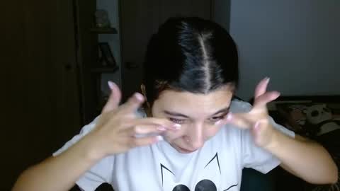 Snapshot of mia__lopez_ chatting on 05-17-26, 04:54 Mia online show from 05-17-26, 04:54