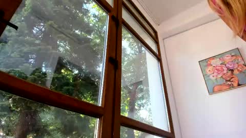 Snapshot of mia__milan chatting on 05-15-26, 05:14 Mia Milan online show from 05-15-26, 05:14