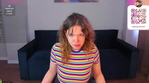 Snapshot of mia__miler chatting on 05-18-26, 04:07 mia online show from 05-18-26, 04:07