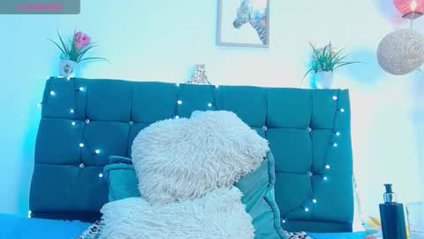 C A L L  M E  M I A  online show from 03-21-26, 08:19