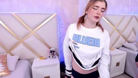 Snapshot of mia_adamss_ chatting on 12-10-24, 02:50 9 am - 4 p 7 am - 1 pm online show from 12-10-24, 02:50