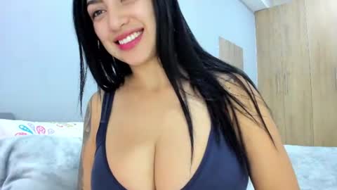 mia_belmonte online show from 07-11-26, 08:44