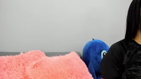 mia_belmonte online show from 07-16-26, 07:42