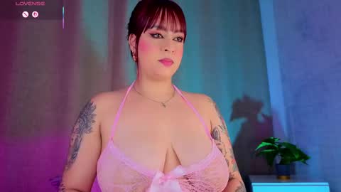   online show from 11-18-25, 03:34