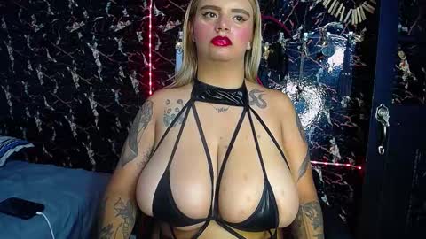 mia Independent model Thanks to everyone for your support online show from 11-06-25, 08:21