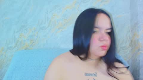 Mia  online show from 03-31-26, 12:05