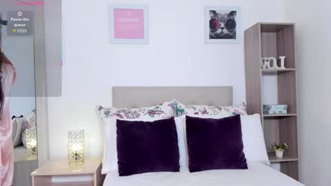 Snapshot of mia_cano_ chatting on 11-11-25, 04:40 Mia Cano online show from 11-11-25, 04:40