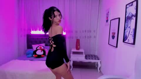 Snapshot of mia_clay1 chatting on 11-27-25, 09:39 Mia online show from 11-27-25, 09:39