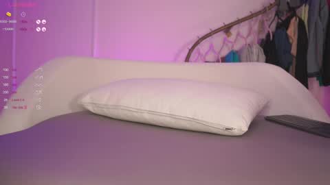 Anna online show from 03-08-25, 02:45