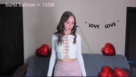 Mia  next stream Thursday 1400 UTC1 Friday 1400 UTC1 online show from 03-08-25, 02:30