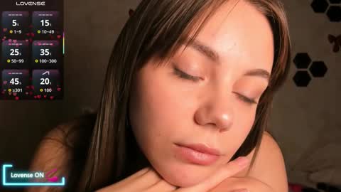 Mia  next stream Thursday 1400 UTC1 Friday 1400 UTC1 online show from 02-04-26, 02:23