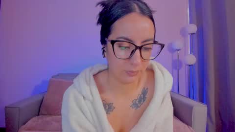 Snapshot of mia_daniellshot chatting on 03-16-26, 06:34 Sarah Luna online show from 03-16-26, 06:34