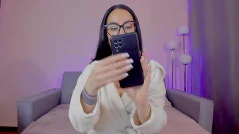 Snapshot of mia_daniellshot chatting on 04-11-26, 11:14 Sarah Luna online show from 04-11-26, 11:14