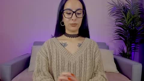 Snapshot of mia_daniellshot chatting on 05-02-26, 12:21 Sarah Luna online show from 05-02-26, 12:21