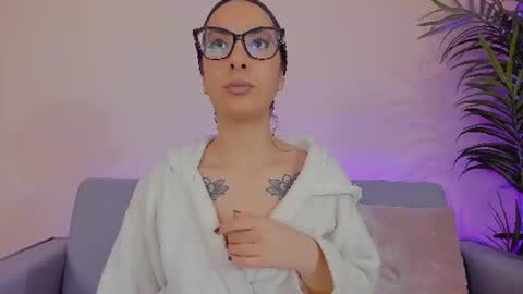 Sarah Luna online show from 07-02-26, 12:22
