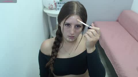 Mia online show from 02-14-25, 01:40