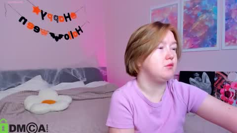 Mia online show from 10-29-25, 02:47