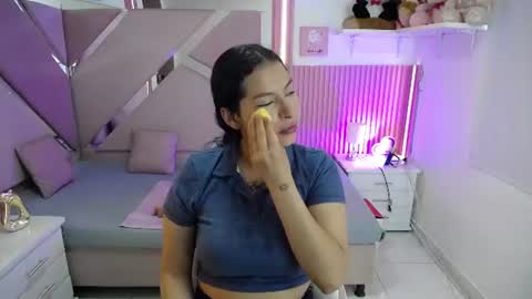 mia_garcia28 online show from 07-24-26, 04:27