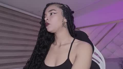 Mia online show from 02-20-26, 03:03