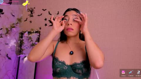 Mia online show from 10-19-25, 10:05