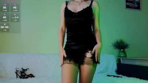 Mia  online show from 04-19-26, 04:39